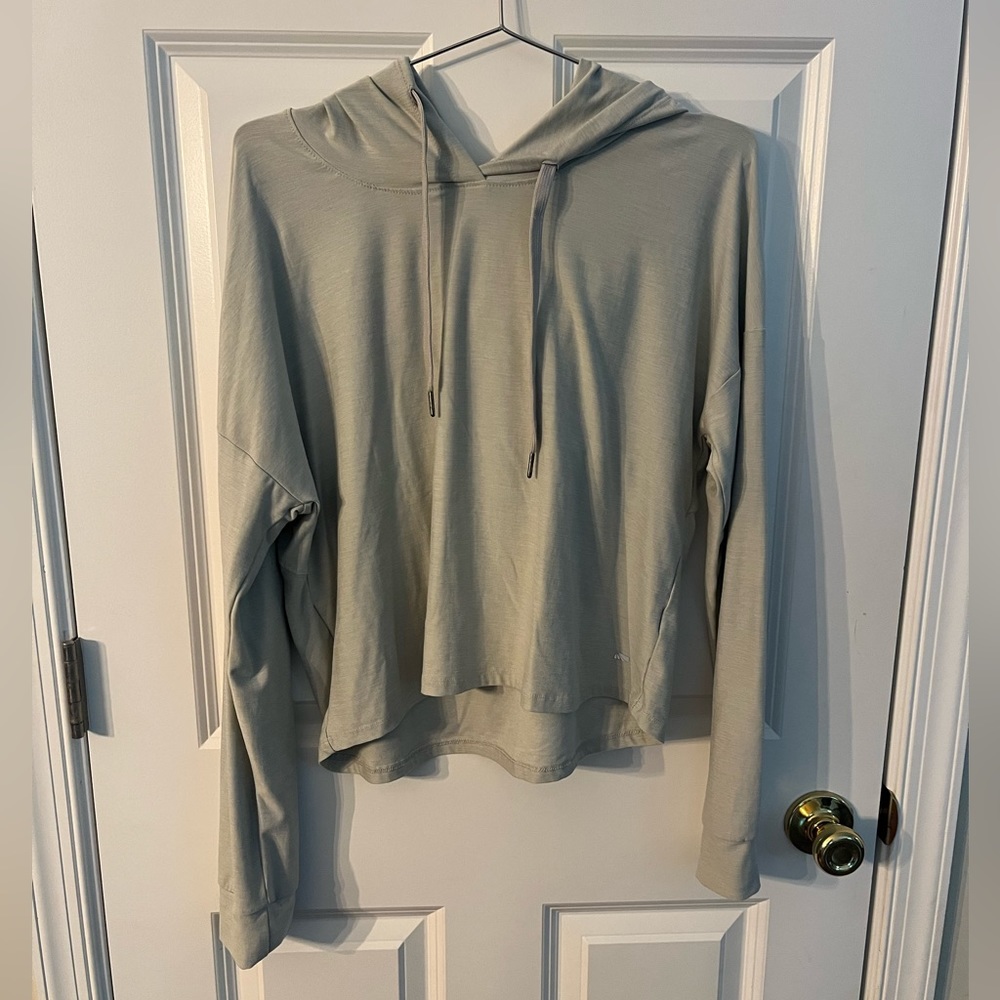 Marika Cropped Pullover Hoodie